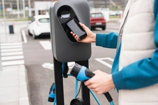How Destination EV Charging Supports Sustainable Electric Mobility