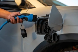 EV Charger Comparison: Level 1 vs Level 2 vs DC Fast Charging Power Guide