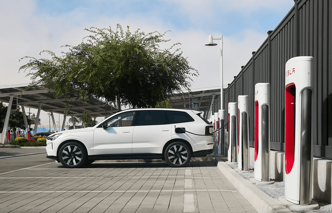 Tesla NACS