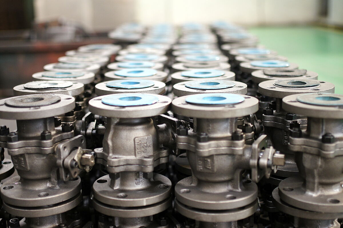 Floating Ball Valves in Stock