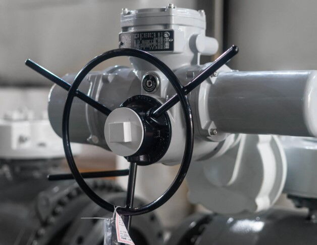 Electric Ball Valves: On–Off vs. Modulating Types