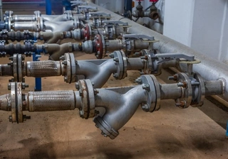 How to Select the Right Strainer for Pipeline Protection