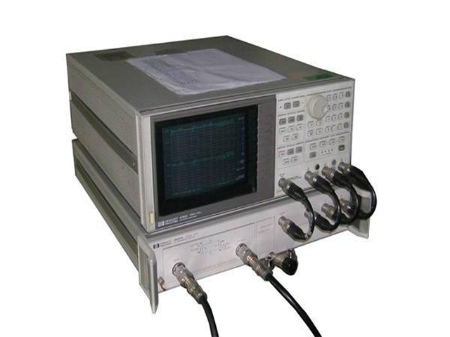 HP-8720 Vector Network Analyzer