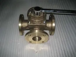 3-Way & 4-Way Plug Valves