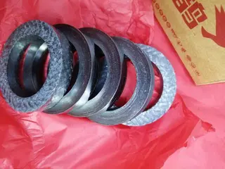 Low-emission Flat-Face Packing