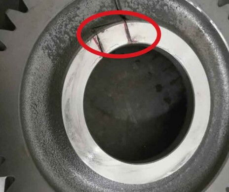 Fold Defects in Steel Forging