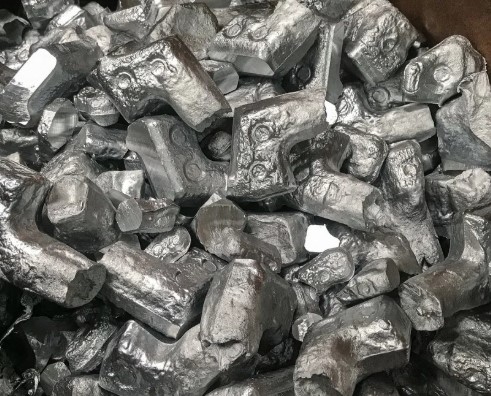 Coarse Grain Formation in Aluminum Alloy Forgings Coarse Grain Formation in Aluminum Alloy Forgings