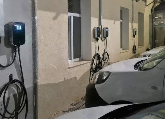 Complete Guide to Installing Wall-Mounted EV Chargers