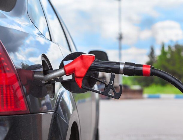 Gasoline Cars Refueling