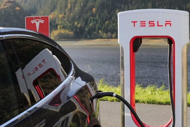 NACS: Tesla's North American EV Charging Standard