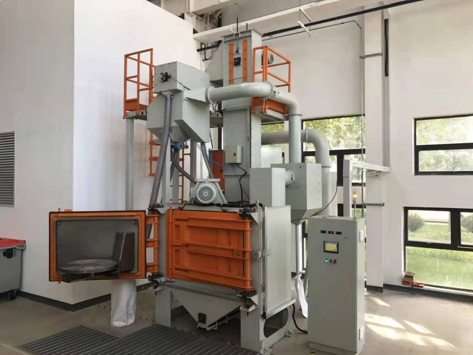 Turntable Shot Blasting Machine