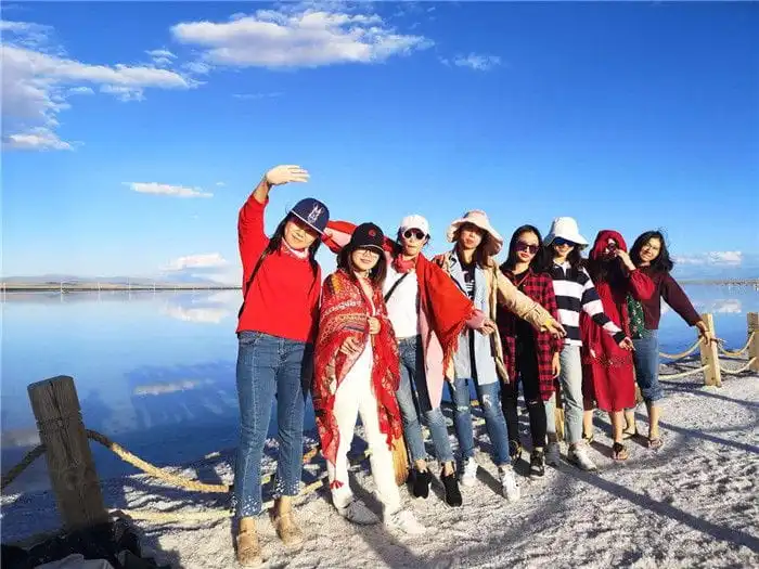 The travel of Dervos in Qinghai Province
