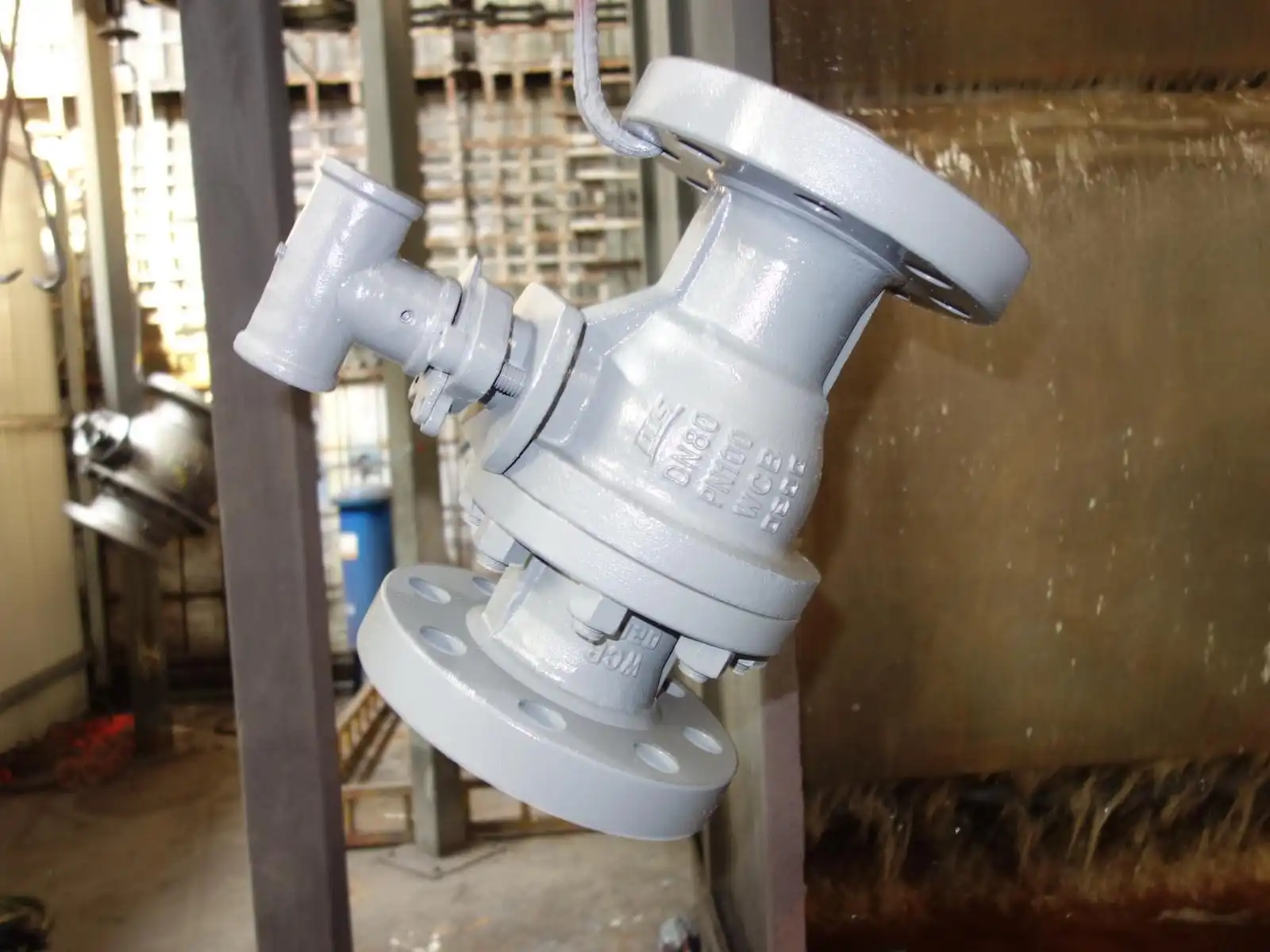 metal-seated-ball-valves-and-soft-seated-ball-valves-metal.jpg