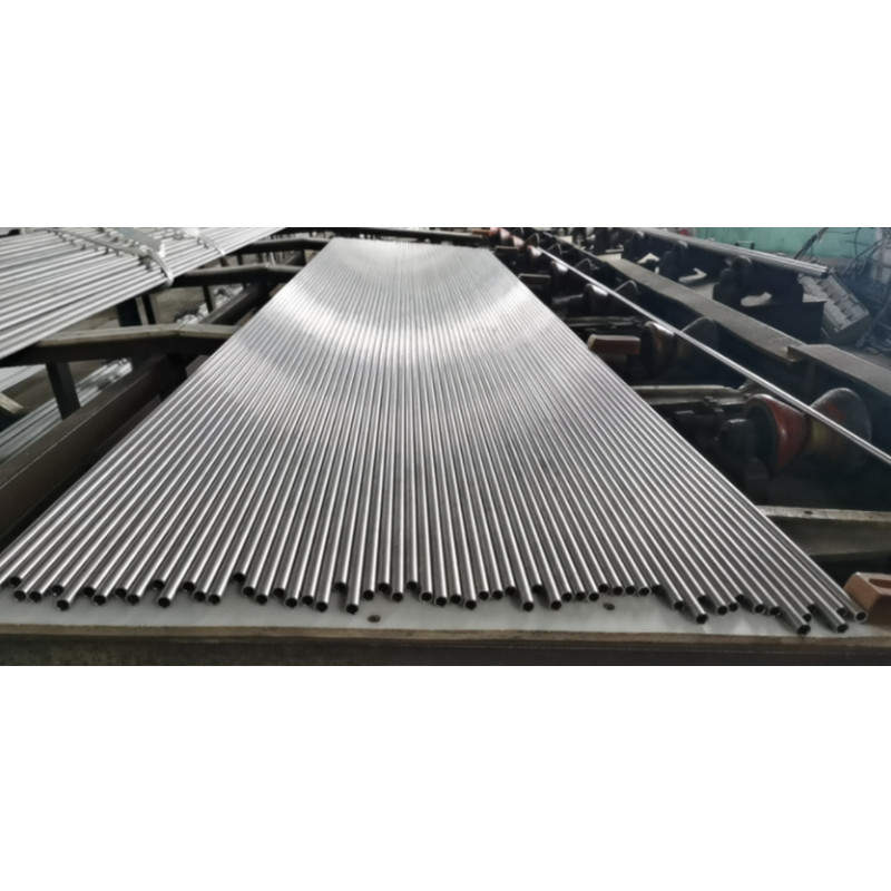 SS 316Ti Heat Exchanger Tubes, Seamless, 1-1/2 Inch