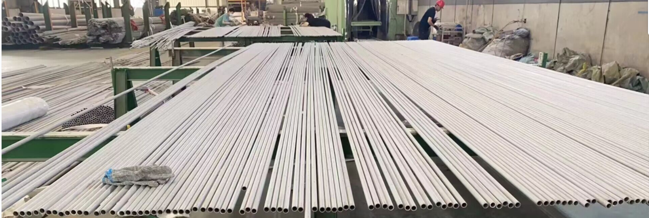 Stainless Steel Seamless Pipes