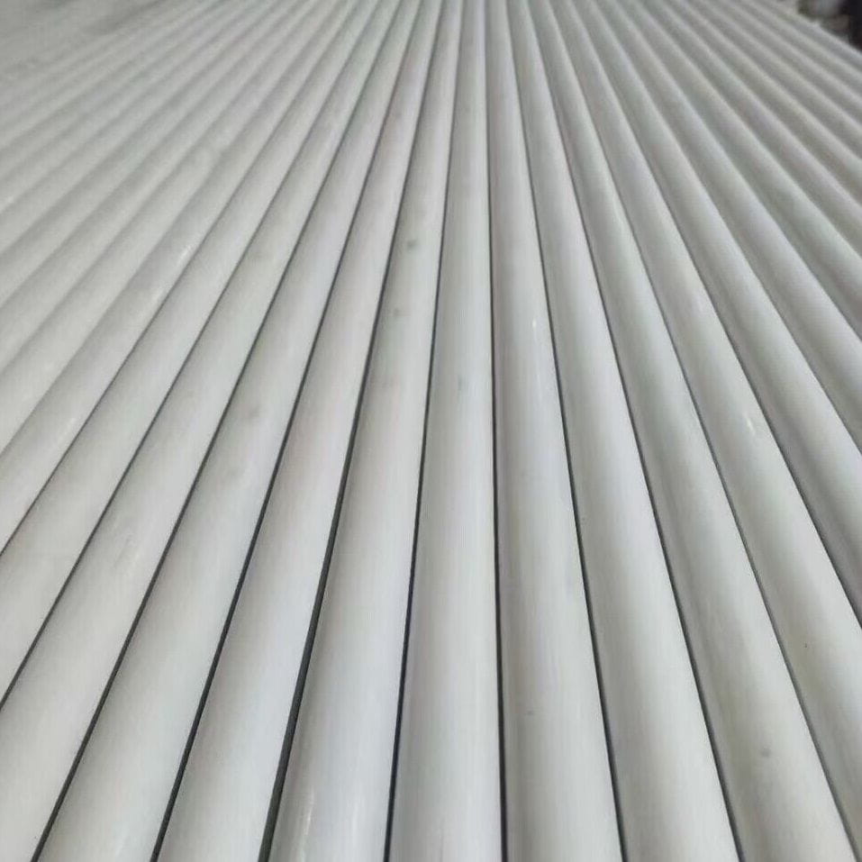 Dual Phase Pipe, Stainless Steel, ASTM A815 S31803, S32205