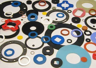 Influential Factors of Flange Sealing