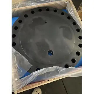 Raised Face Blind Flanges, ASME B16.5, A105, 18 Inch, CL300