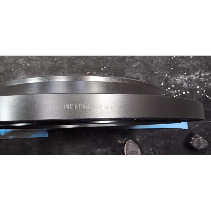 ASME B16.5 Weld Neck Flanges, A105, 28 Inch, 300 LB, SCH 40