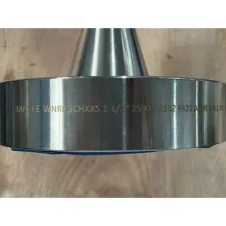 Class 2500 LB Welded Neck Flange, ASTM A182 F321, 1-1/2 IN