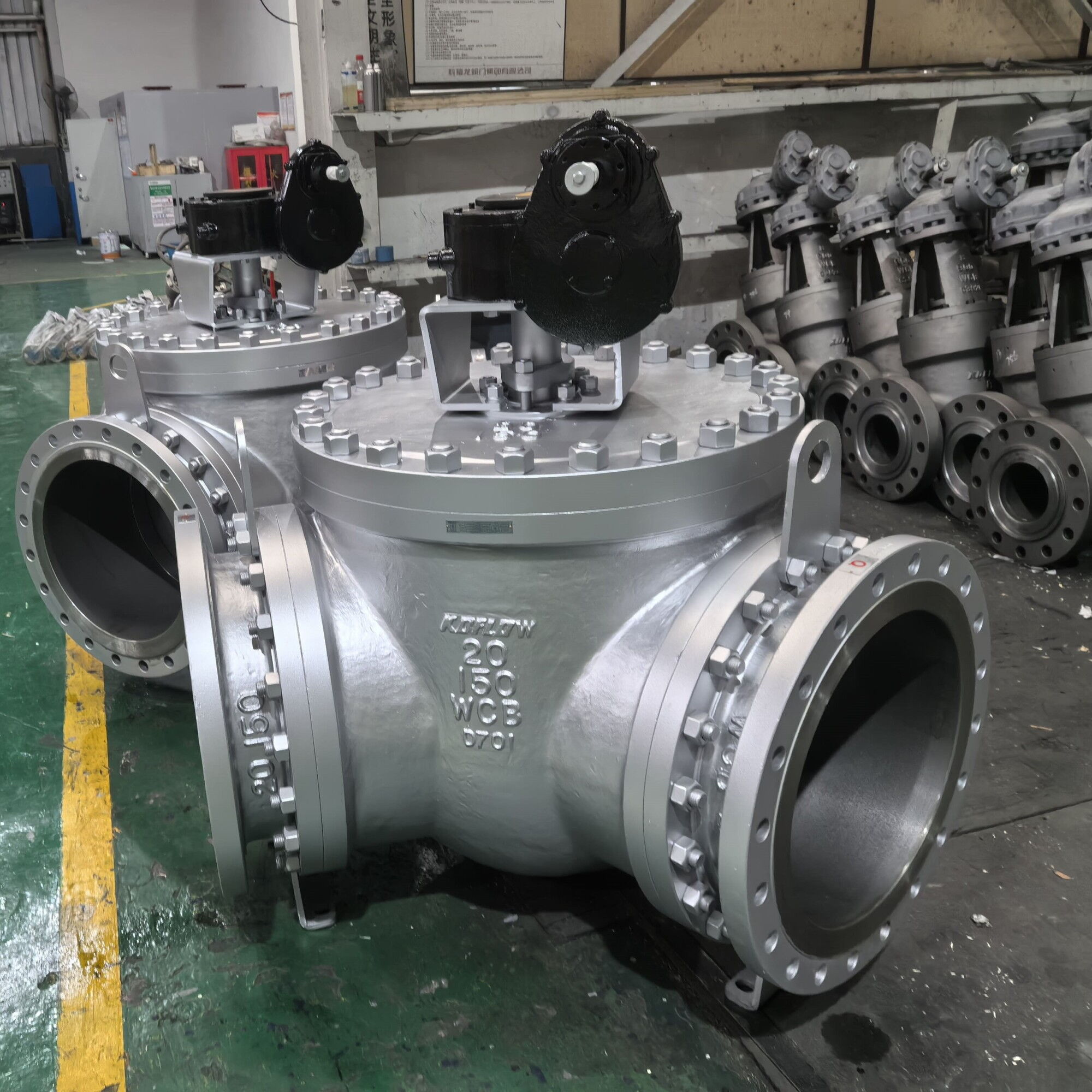 API 6D 3 Way Ball Valve, A216 WCB, 20 IN, CL150, 120 Degree