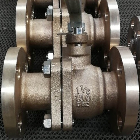 Bronze ASTM B62 Ball Valve, 150 LB, 1-1/2 Inch, RF