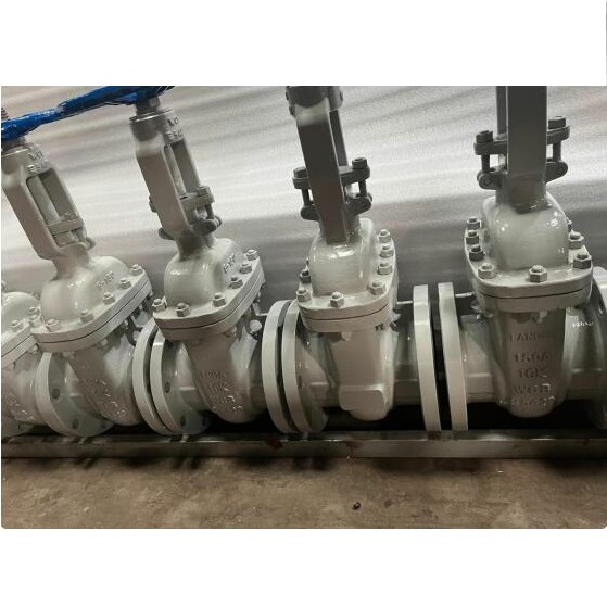 ASTM A216 WCB Gate Valves, JIS, 100A, 10K