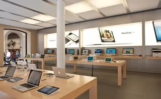 Intelligent Management of Electronic Brackets in 3C Stores