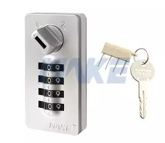 Four-digit Combination Locker Lock to escort personal belongings