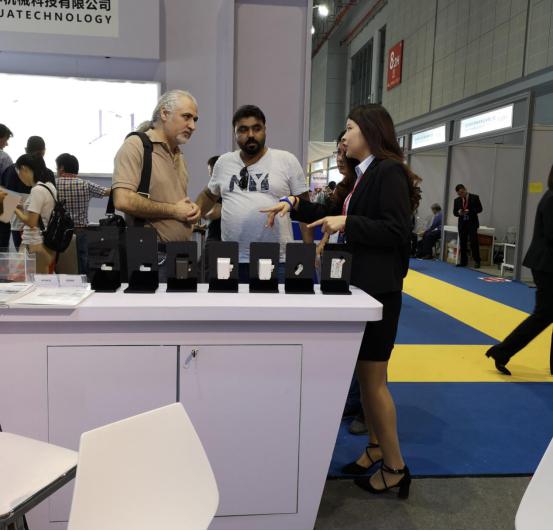 Foreign exhibitors have great interest in Make locks