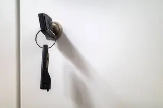 Inside Pin Tumbler Cam Locks: Combining Precision, Durability, and Security