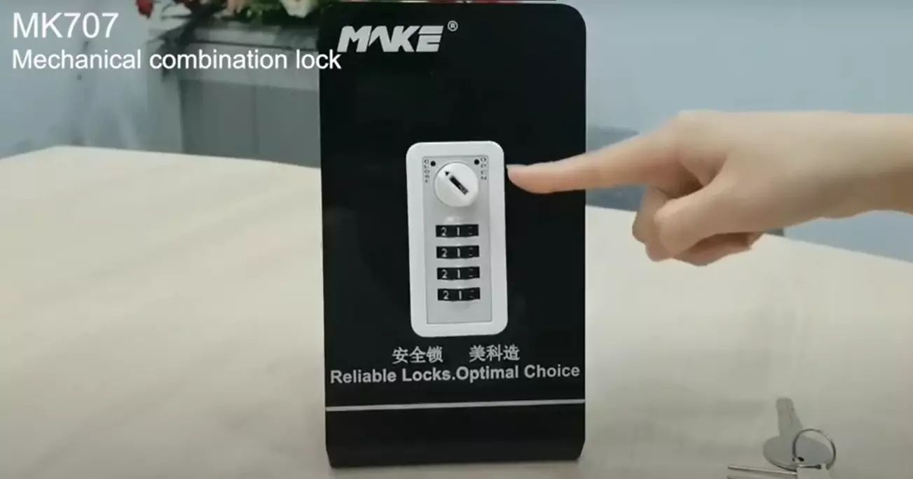 Gelikom, SK1-W - Modulo apriporta con tastiera a codice, per serratura  elettronica RFID e PIN, impermeabile, con transponder : : Fai da te