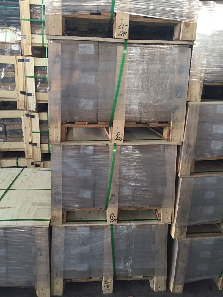 Alloy Steel Grade B7 Stud Bolts Packaged for Export