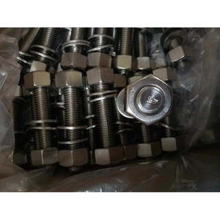 Full Thread Bolt with Nuts, ASTM A193 B8, A194 8, M20, 125 mm