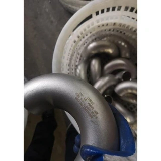 ASTM A403 WP316 U Bend, ANSI B16.9, 1-1/2 Inch, SCH 80, BW