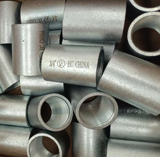 Carbon Steel IMC Coupling, Hot-Dip Galvanized, 3/4 IN, DN20