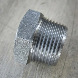 ASTM A105N Hex Plug, ASME B16.11, 2-1/2 Inch, CL6000 LB, NPT