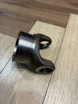 Custom Yoke Forging Tansmission Yoke for automobile chassis