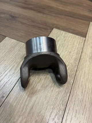 Custom Yoke Forging Tansmission Yoke for automobile chassis