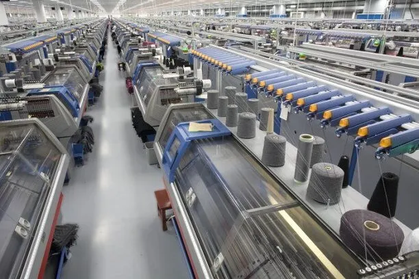 Flat Knitting Machines