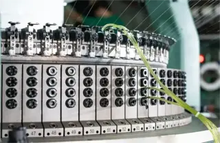 Step-by-Step Guide to Replacing Needles on a Circular Knitting Machine