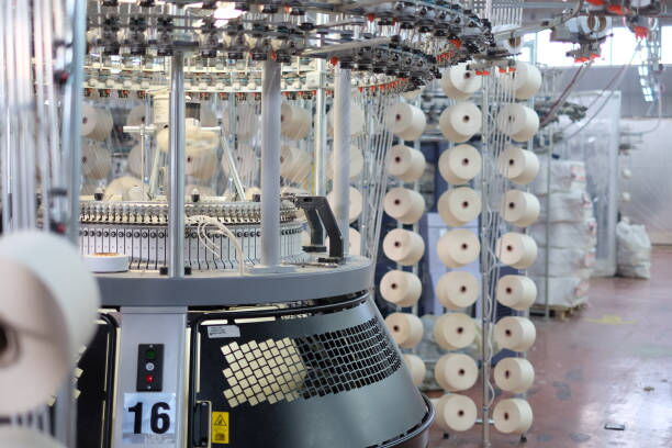 Ensuring Loop Stability in Double-Sided Circular Knitting Machines