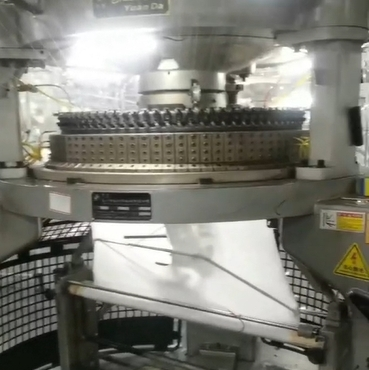 Rundstrickmaschinen in vietnamesischen Kunden Fabriken