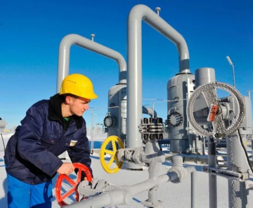 Russia Began to Reduce Gas Supply to European Countries