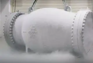 Low temperature valves for liquefied natural gas applications