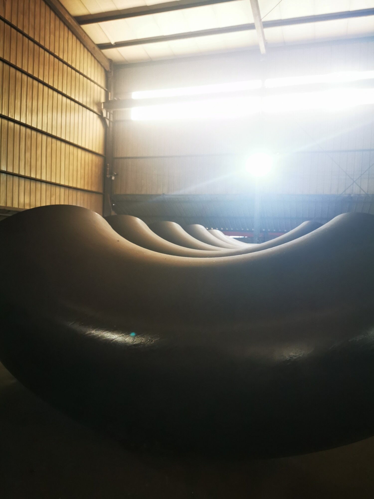 Tube Bend 90deg With 305mm long legs; OD 31,8 x WT 6,3 A.W