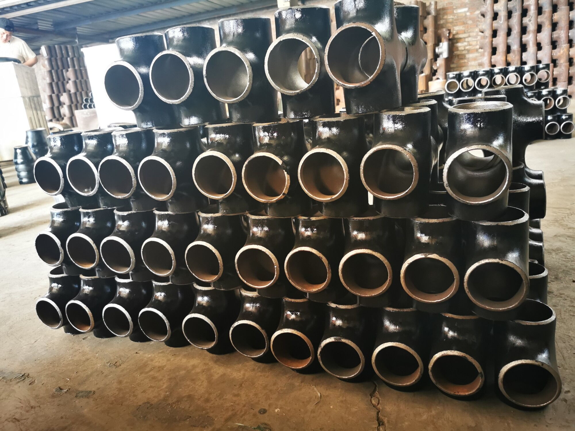 Carbon Steel Cushion Tee 4” Sch 80 A105N Forging Tee