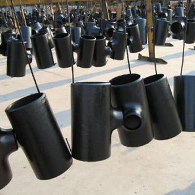 ANSI B16.9 Galvanized Tee A234 WPB 2 X 1/2 Inch SCH80