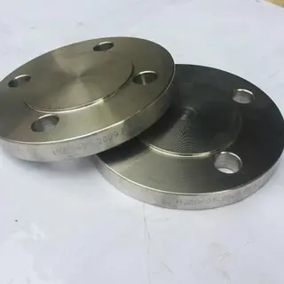 A182 Grade F304L Forged SW RF Blind Flange 1 Inch 300LB Black Painting