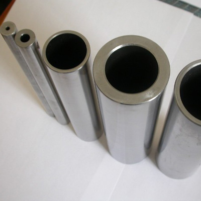 SB-625 N06625 High Alloy Steel Tube Cold Drawn PE End